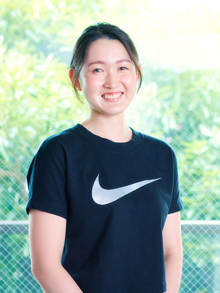 株式会社ストロングス チーフトレーナー 福島里菜